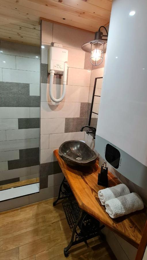 Къща За Гости Каза Роза - Swiss Style Chalet Casa Rosa Guest House Kyustendil Buitenkant foto